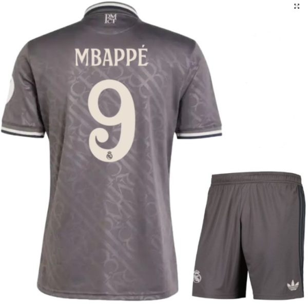 TRETJI OTROŠKI KOMPLET REAL MADRID 2024/2025 - MBAPPE #9